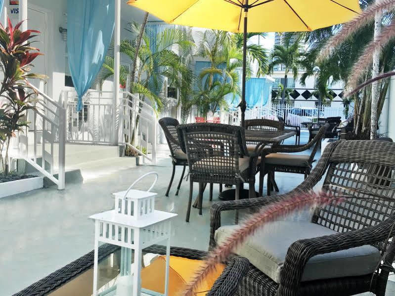 Miami Beach Byron Suites Esterno foto